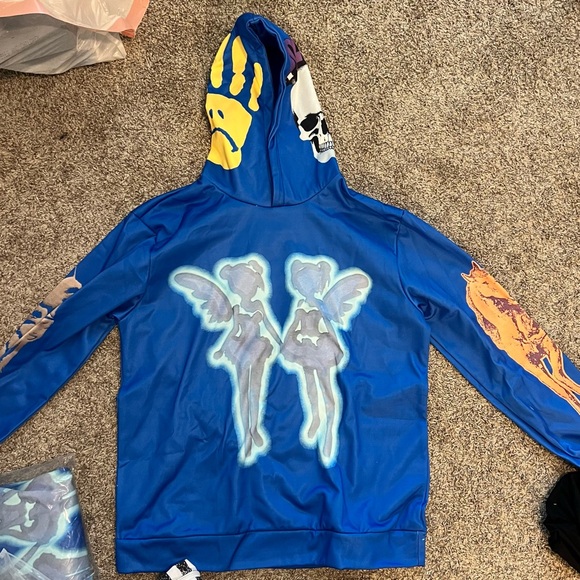 drake FATD for all the dogs sweatshirt - Picture 3 of 4